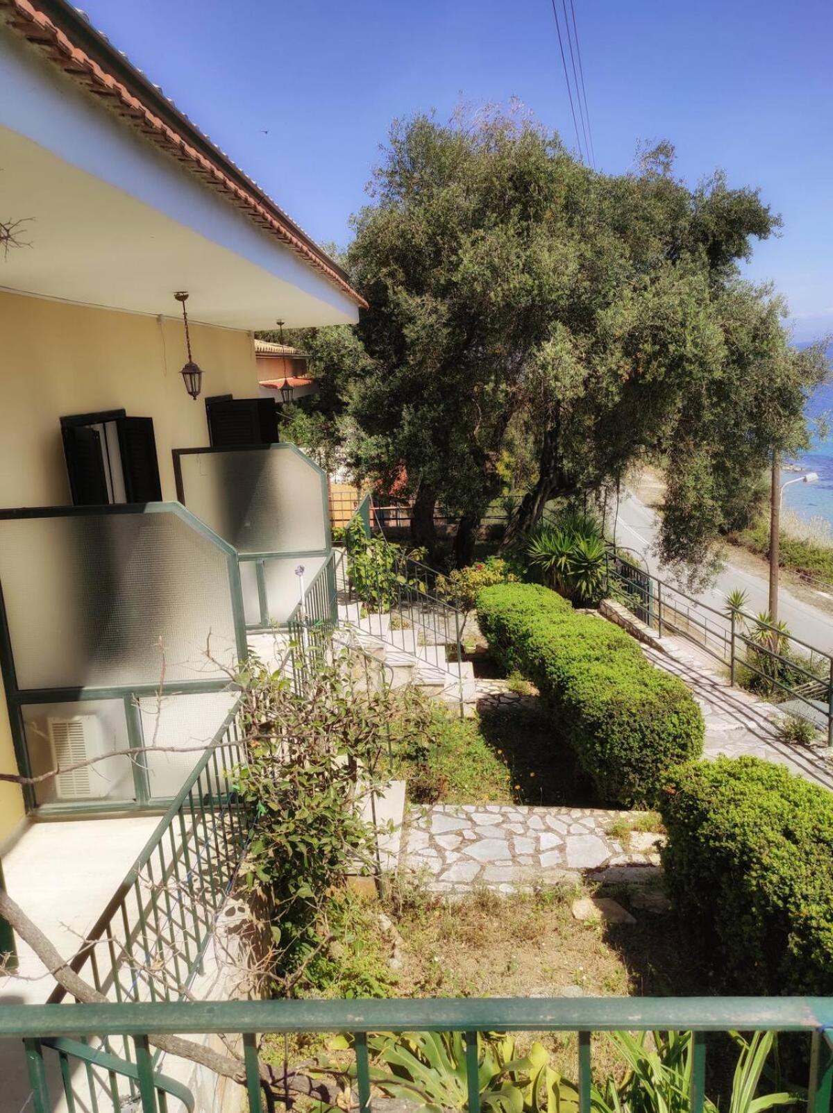 אגיוס יואניס פריסטרון Villa Fourtuna Apartment מראה חיצוני תמונה